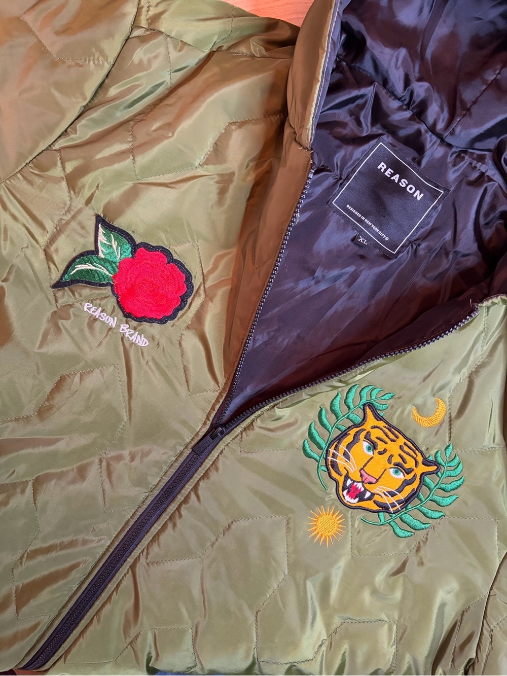 Reason Green Quilted Jacket XL Embroidered Tiger & Rose